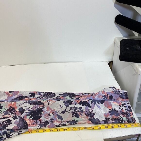 Joe Fresh Women's High Rise Floral Athletic Leggings Multicolor Size XL - Picture 10 of 12